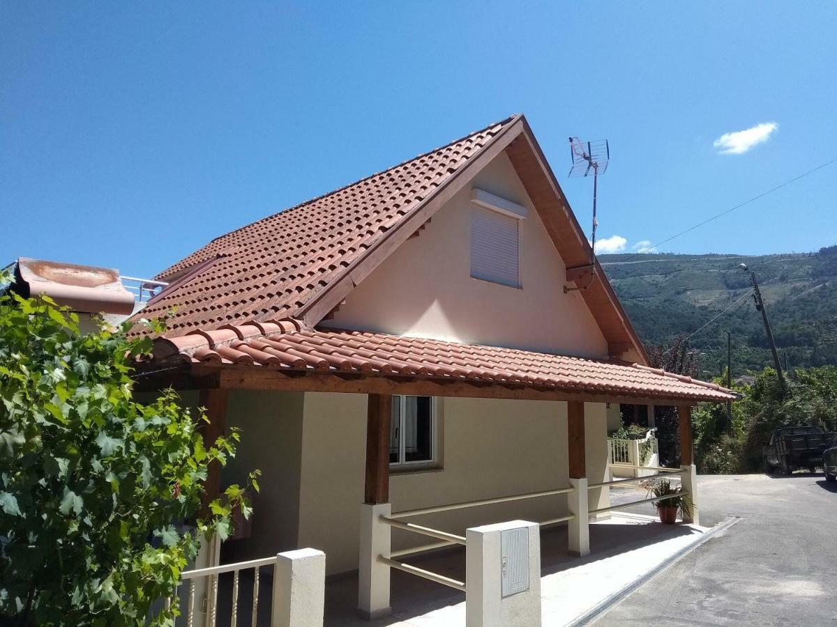 Casas Do Caminho Velho Apartment Ribeira de Pena Exterior photo